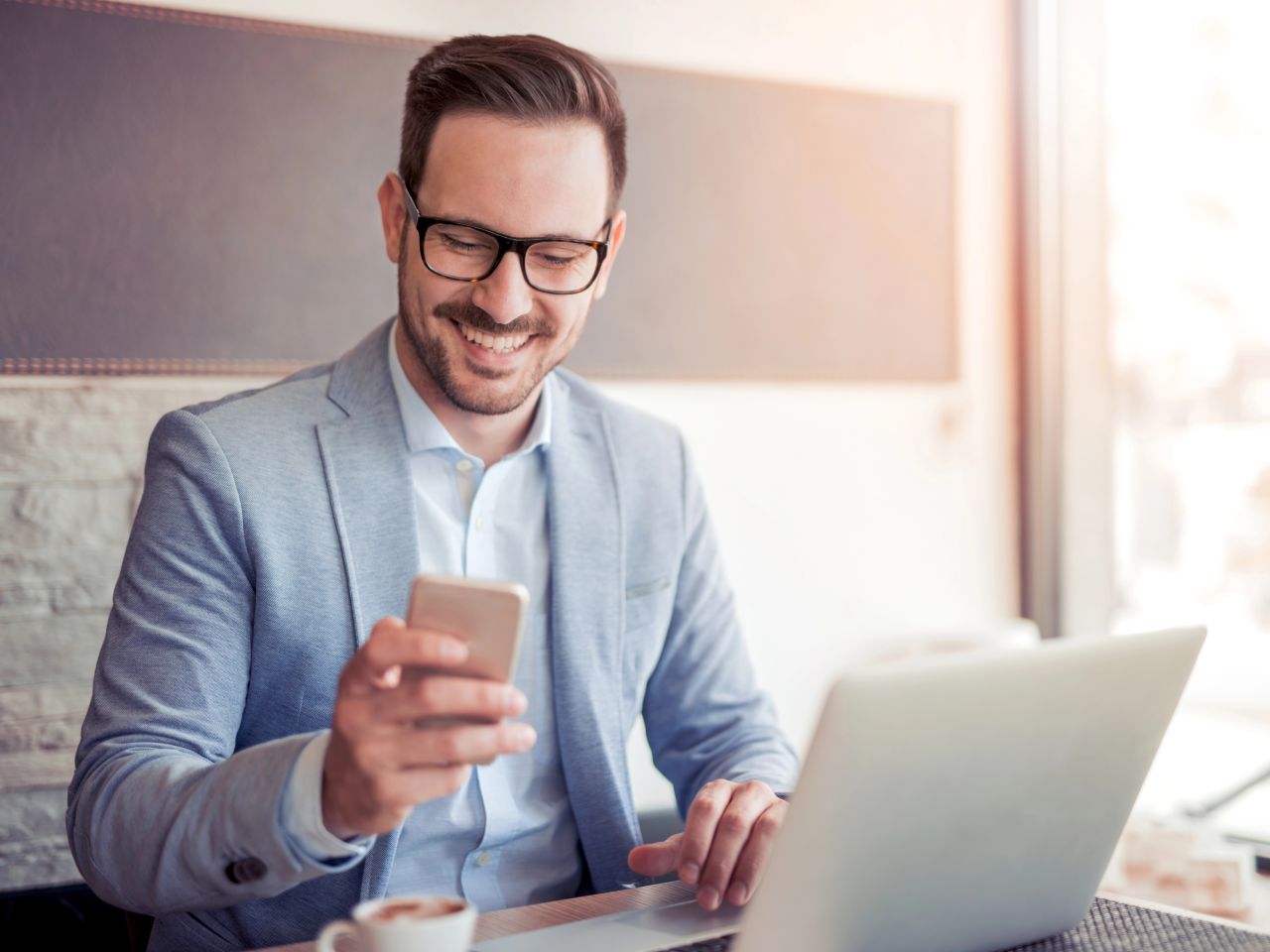 https://www.libelulasoft.com/wp-content/uploads/2025/04/servicio-portal-brokers.jpg